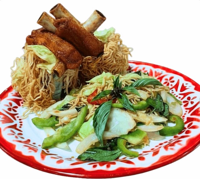 Goreng Noodles & Pork Ribs.