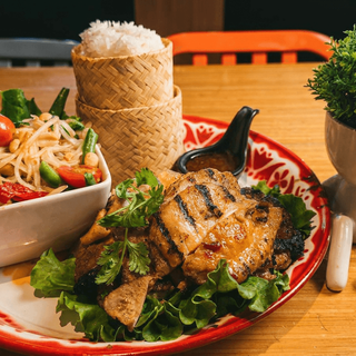 Grilled Chicken, Papaya Salad & Sticky Rice