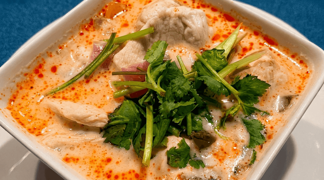 Tom Kha.